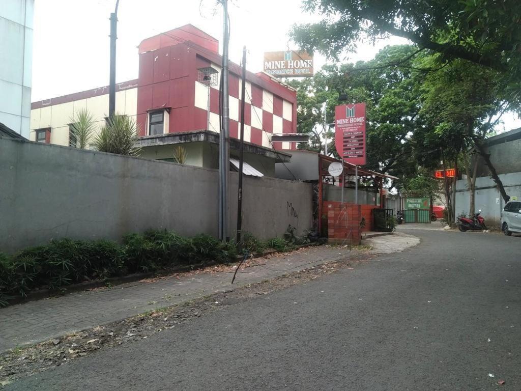 Mine Home Hotel Bandung Extérieur photo